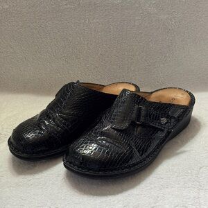 Finn Comfort Women’s 35 D Black Patent Croc Leather Slip On‎ Clogs Mules Germany